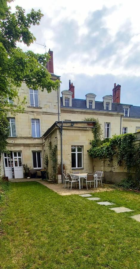 Hotel Histoire De Loire - Du Bellay Saumur Exterior foto
